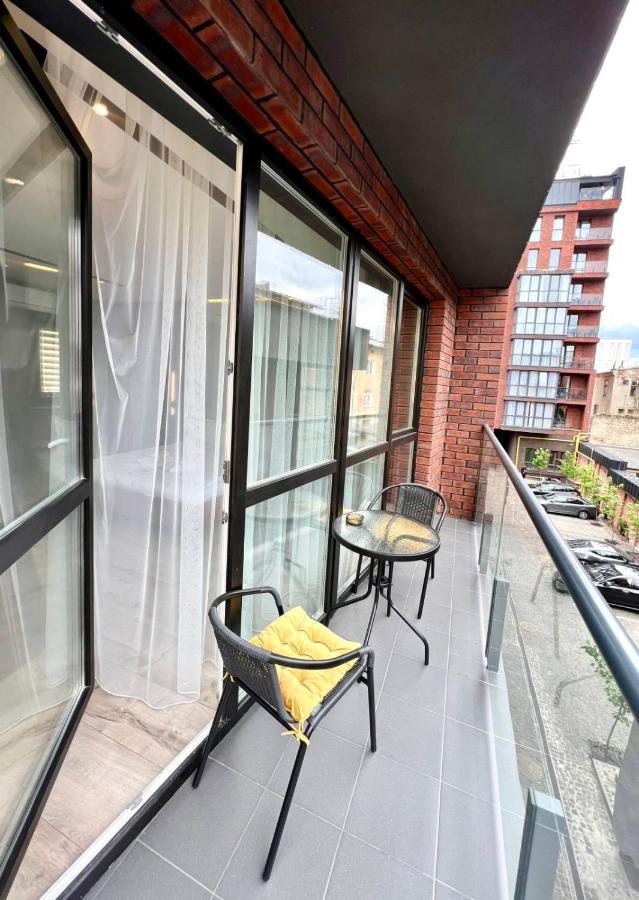 Royal Vip Jacuzzi Apart Lviv Kültér fotó